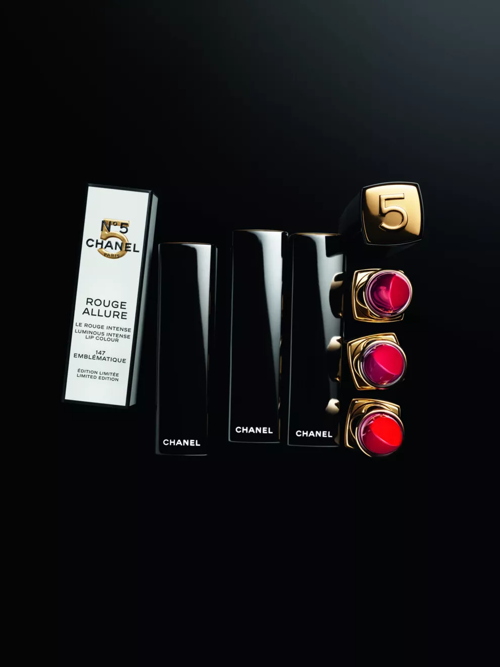 Chanel Holiday Makeup Collection 2021
