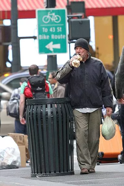 Ричар Гир на съемках фильма в образе бездомного