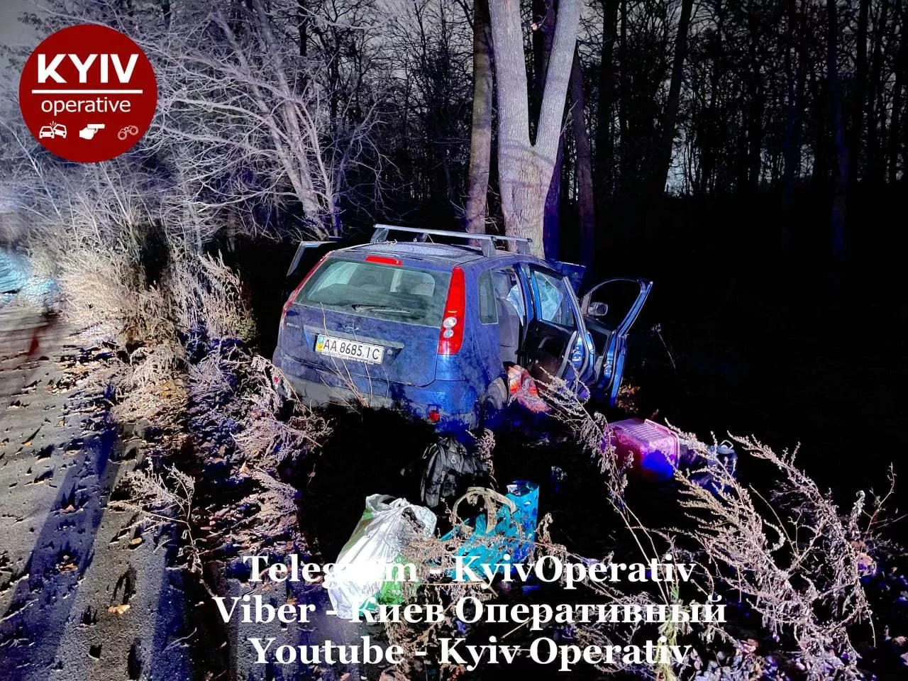 Два человека в результате ДТП пострадали/Фото: Telegram-канал Киев оперативный