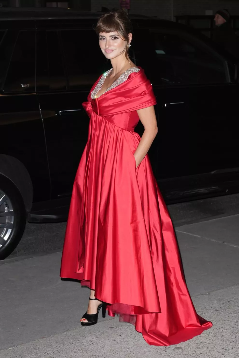Пенелопа Крус в красном платье Chanel
