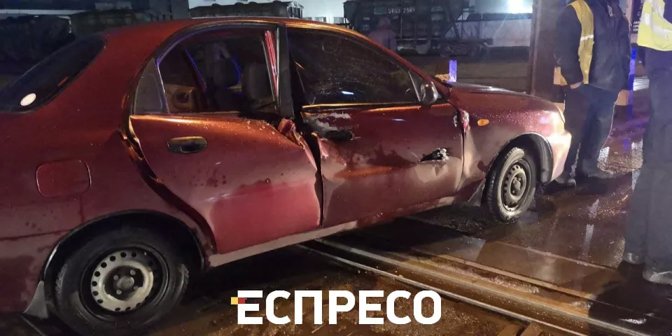 В результате аварии пострадали пассажиры легкового автомобиля/Фото: Эспрессо