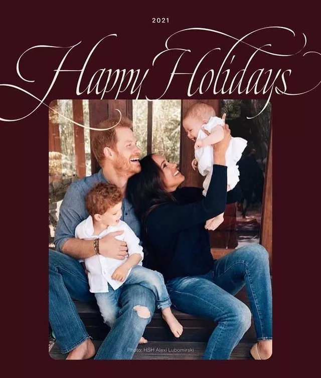 Семья принца Гарри и Меган Маркл обнародовала поздравительную открытку