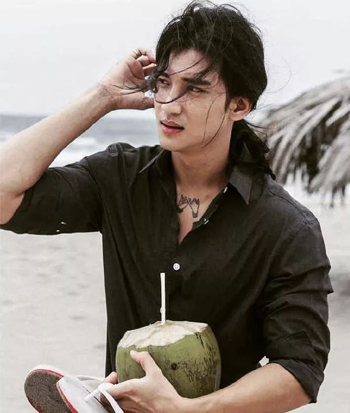 Самый красивый мужчина в мире 2021 – модель и актер Паинг Такхон