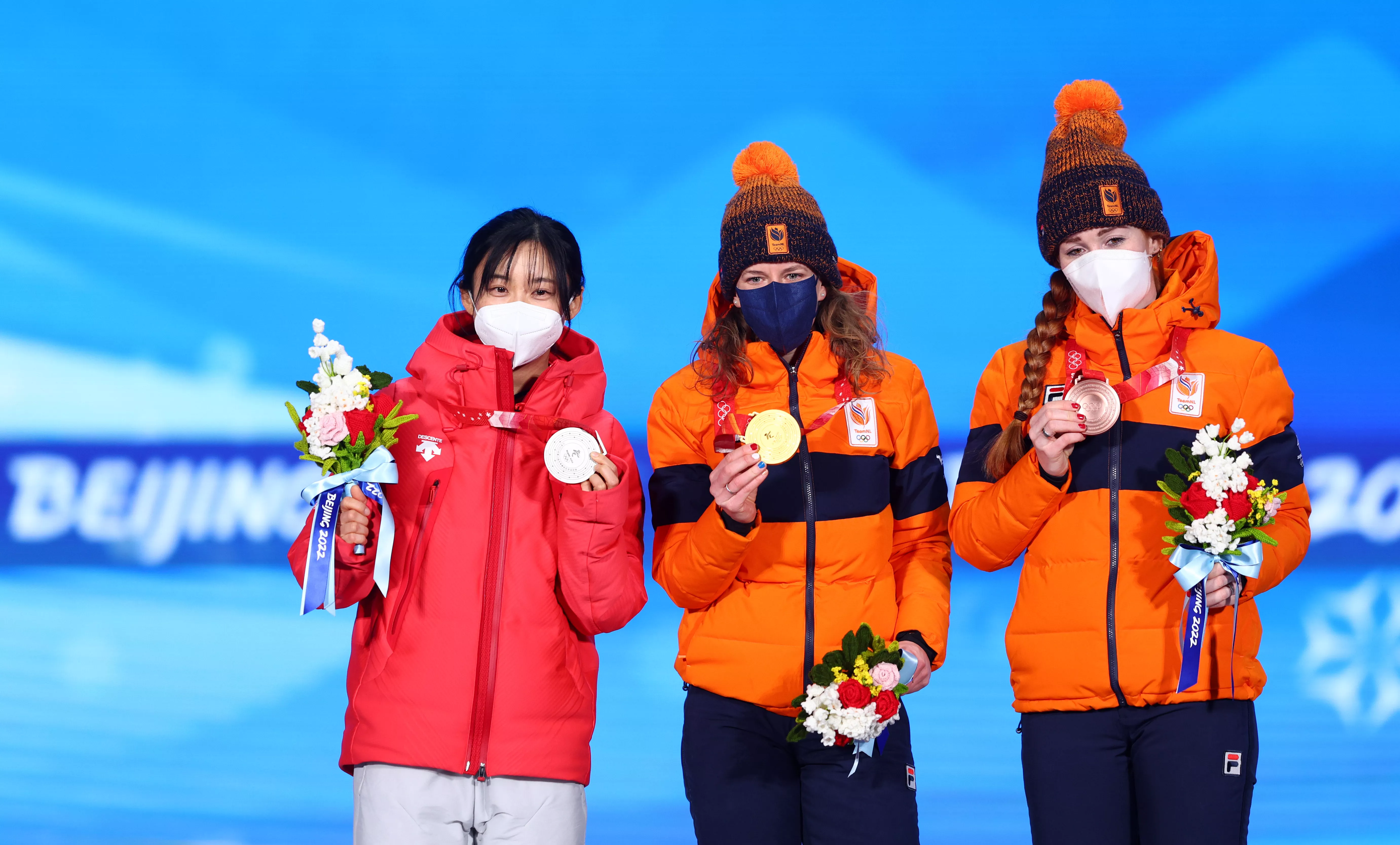 Ірен Вюст (у центрі) вигравала золоті індивідуальні медалі на п'яти Олімпіадах поспіль. Це унікальне досягнення.