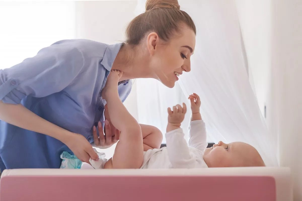 Соблюдайте гигиену у малышей особенно тщательно: иначе тонкая нежная кожица может воспалиться