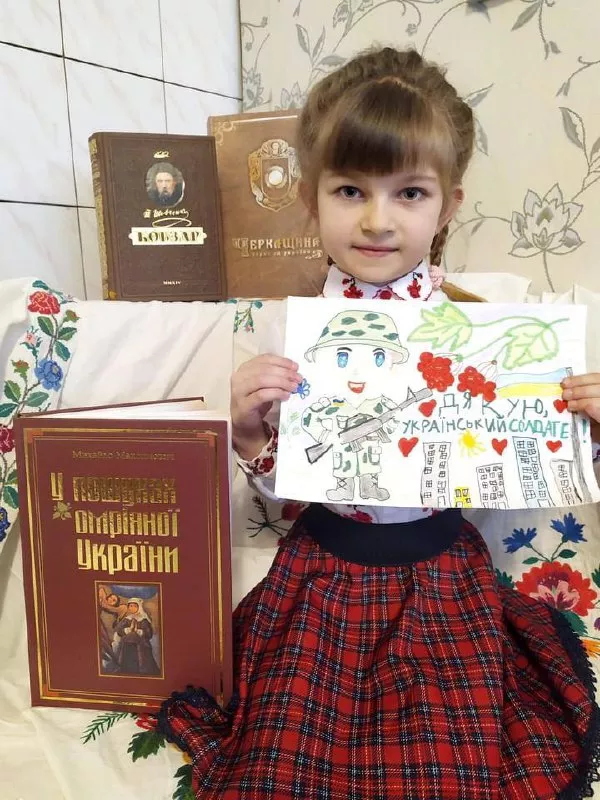 Малюнки українських дітей про війну, від яких накочуються сльози