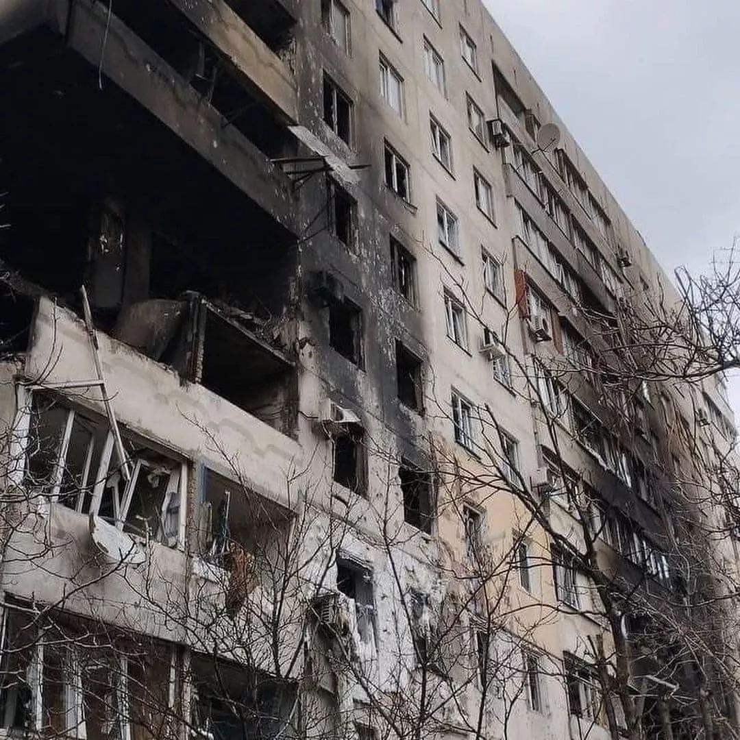 У Маріуполі місто перетворилося на руїни. Фото: МВС України
