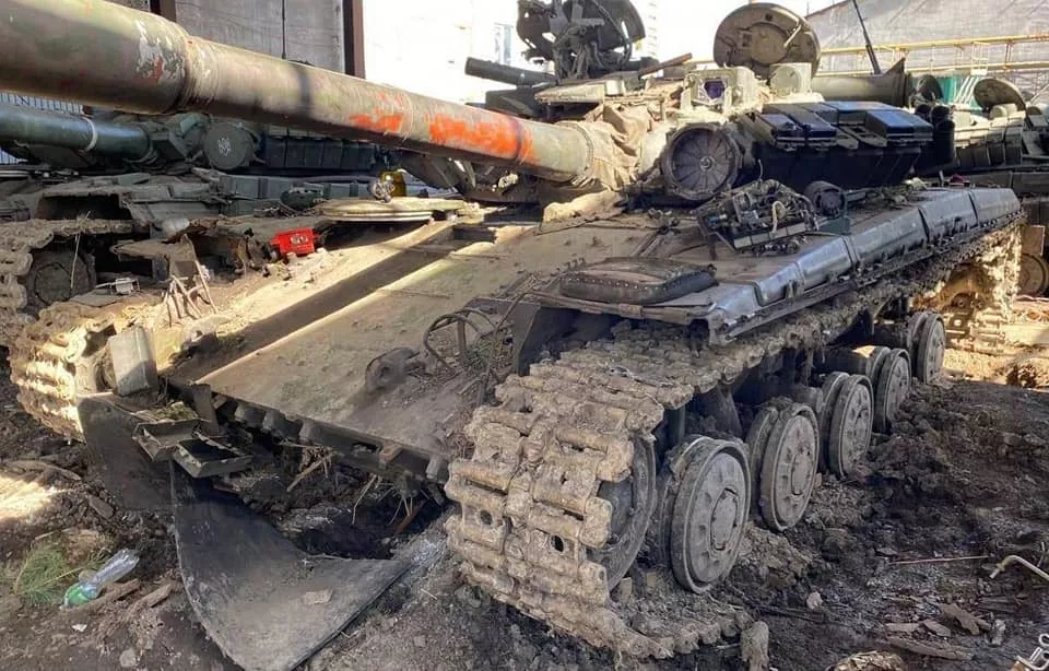 Сгоревший танк оккупантов.
