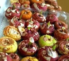 Как протравливать луковицы гладиолусов / Фото: pinterest