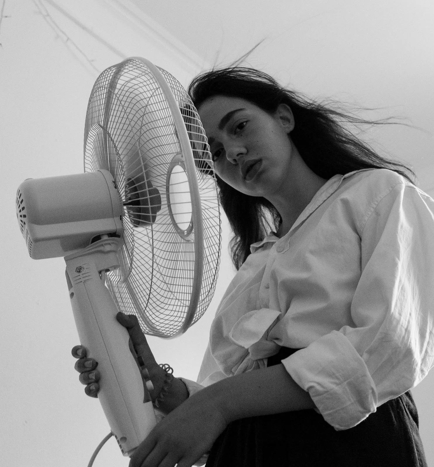 Вентилятором сушить волосы опасно / Фото: unsplash