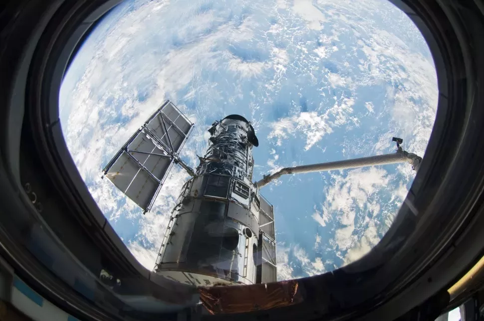 Пятую и последнюю миссию по обслуживанию космического телескопа Хаббл выполнил космический шаттл Атлантис