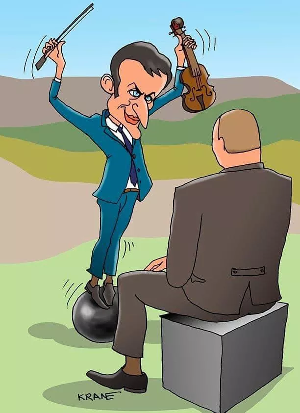 После пожелания "сохранить путину лицо" президент Франции Эммануэль Макрон стал героем мемов и карикатур