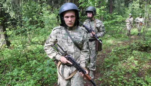Военные сборы и формирования новой группировки войск и ополчения может указывать на то, что Беларусь готовится принять участие в войне с Украиной