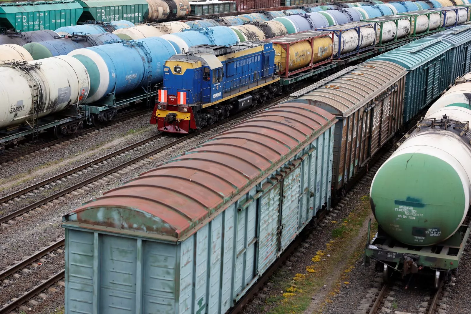 Заблокированные вагоны с товарами для Калининградской области