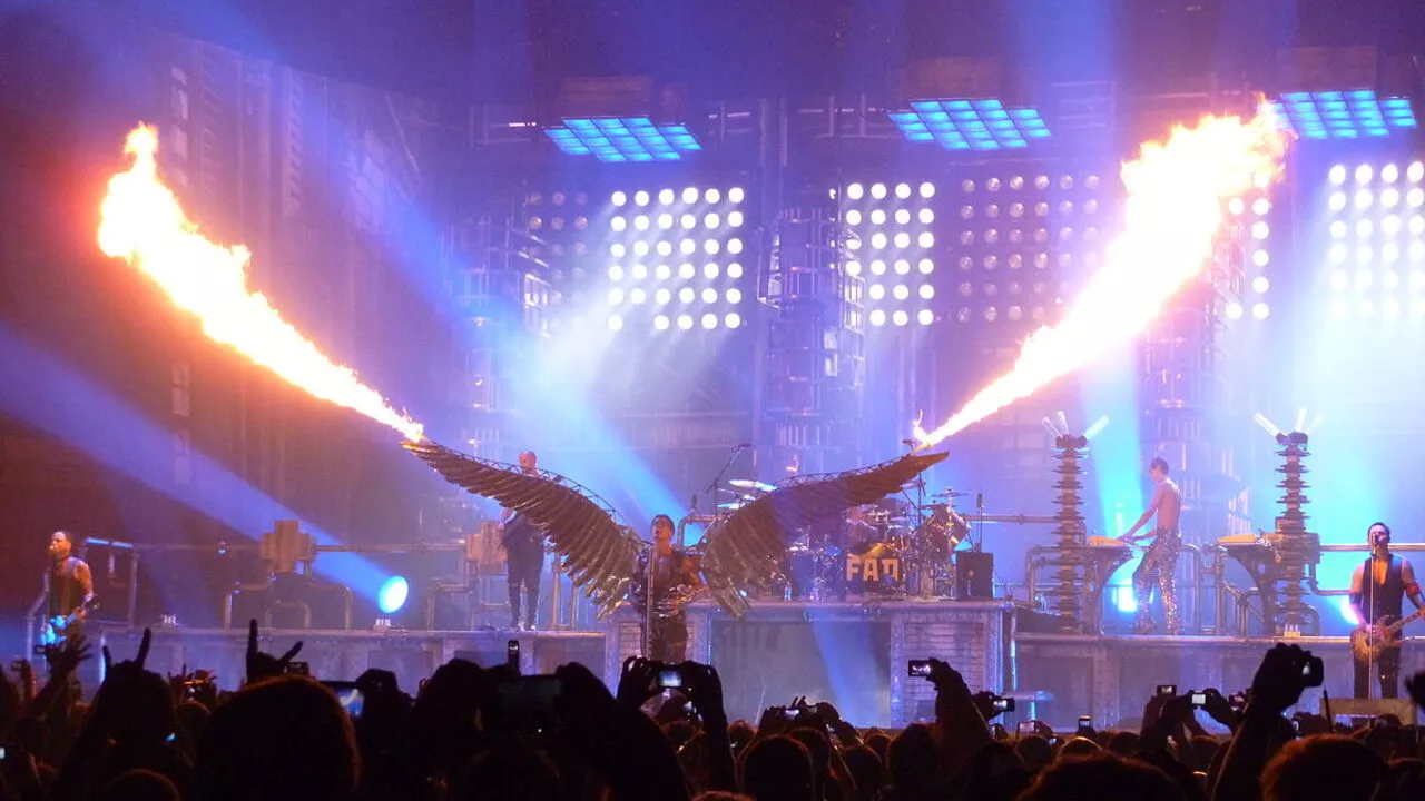 Когда фанаты Rammstein сотрясали пол на концертной площадке, сейсмометр и отреагировал