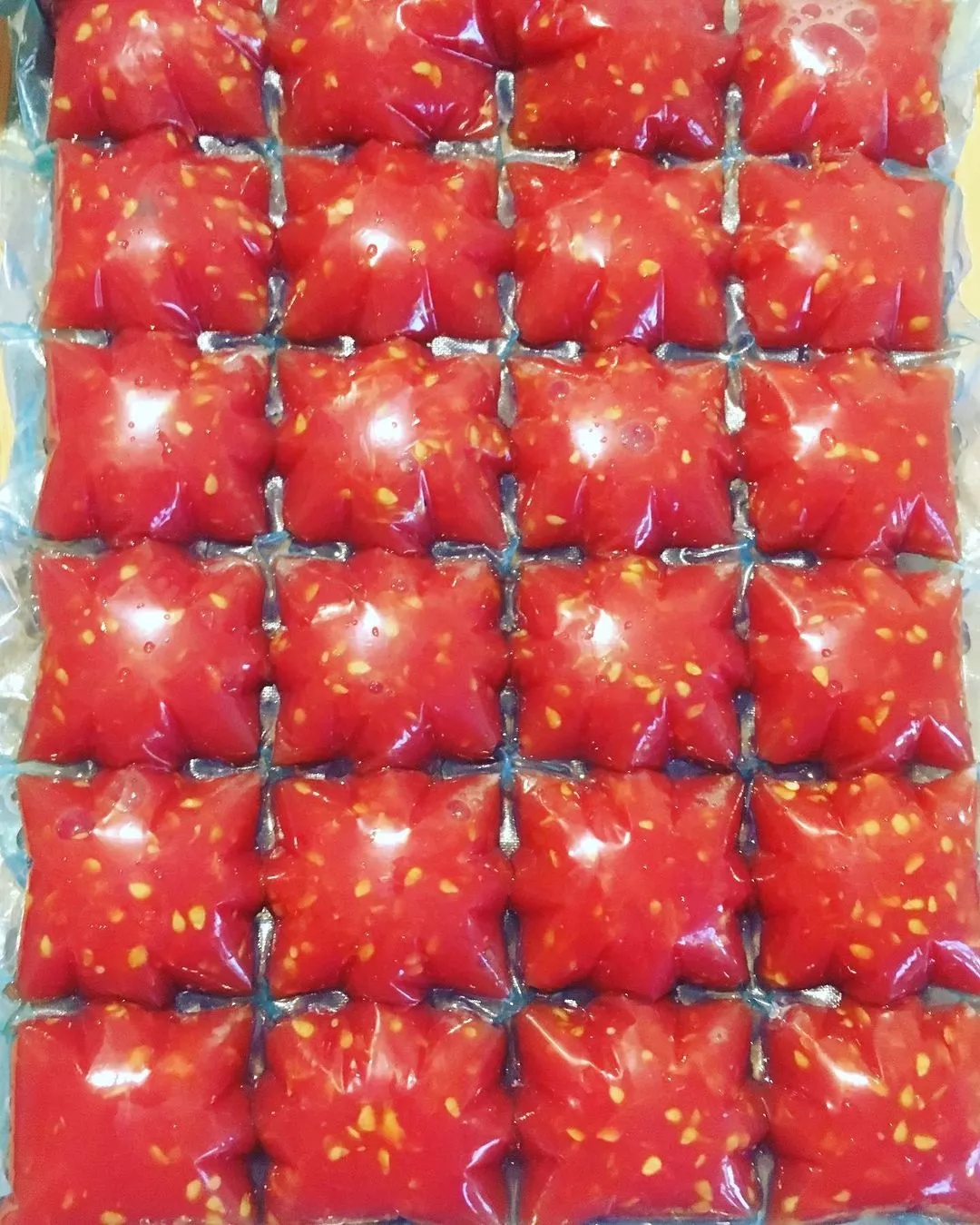 Замороженная мякоть помидоров подойдет для первых блюд