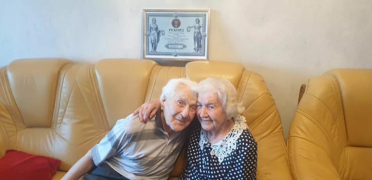 Супруги Николай и Елизавета Макаренко из Винницы более 72 лет в браке