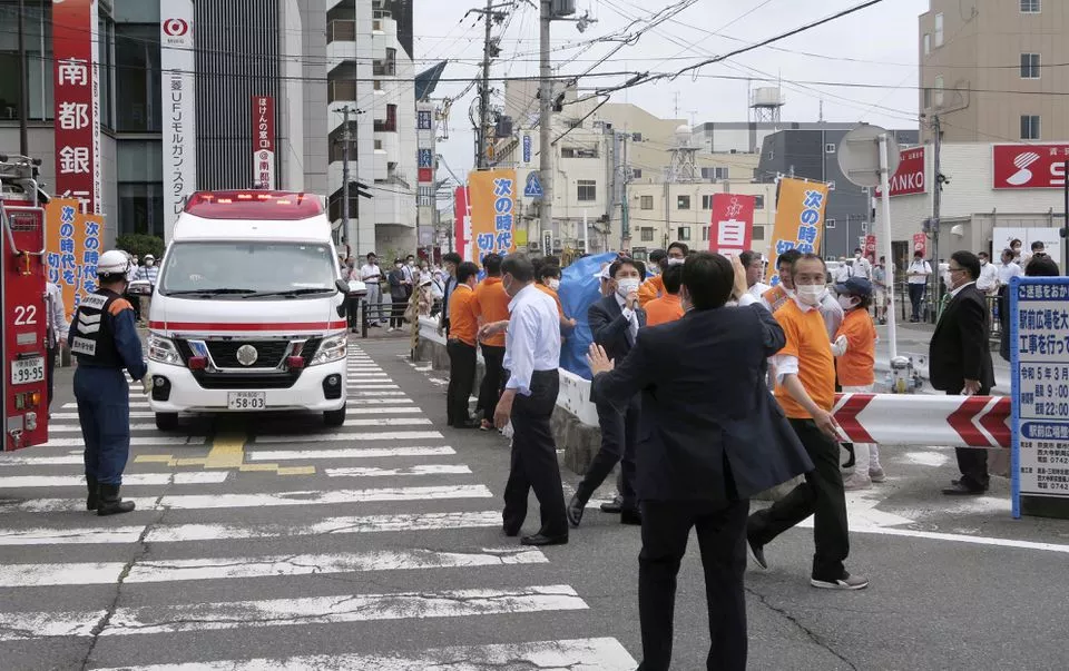 Покушение на бывшего премьер-министра Японии Синдзо Абэ. Фото – Kyodo через Reuters.