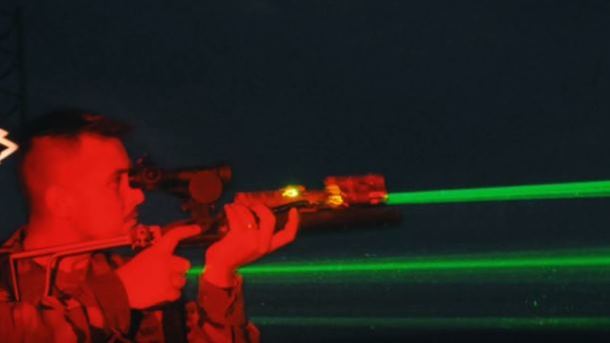 Военные РФ начали применять лазер. Фото: скриншот