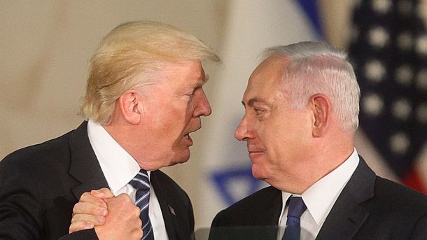 Дональд Трамп і Беньямін Нетаньяху. Фото: AFP