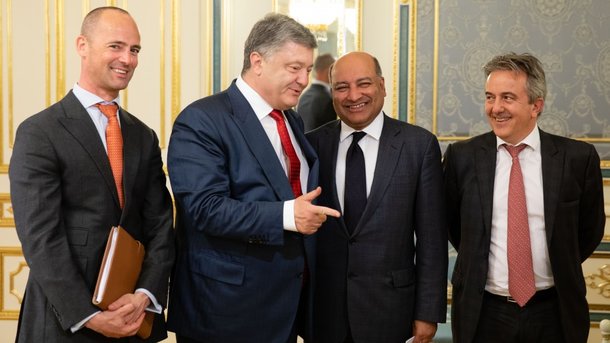 Петро Порошенко на зустрічі з Сумою Чакрабарті. Фото: president.gov.уа