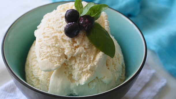 Домашнее ванильное мороженое Фото: pixabay.com