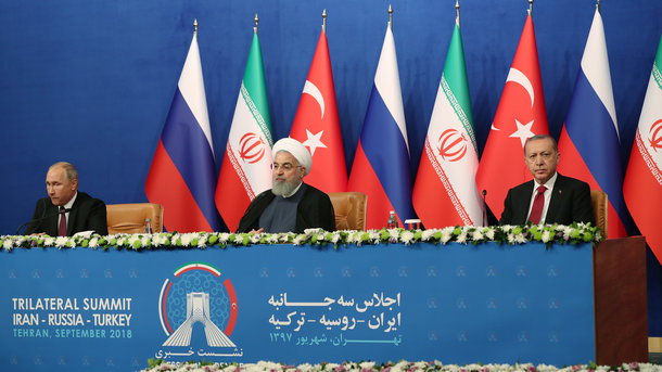 Встреча трех лидеров. Фото: AFP