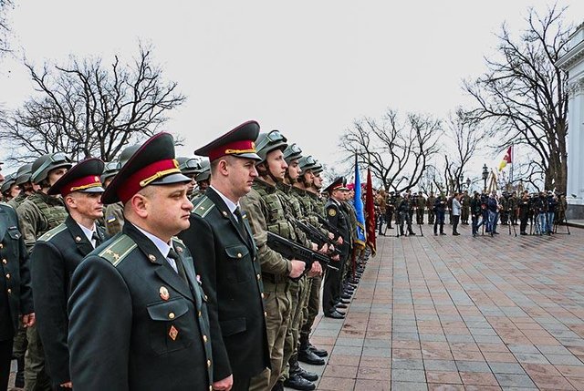 В Одессе поздравили бойцов. Фото: НГУ