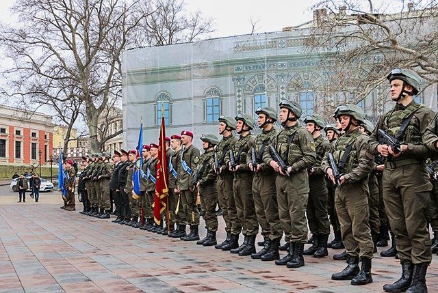 В Одессе поздравили бойцов. Фото: НГУ