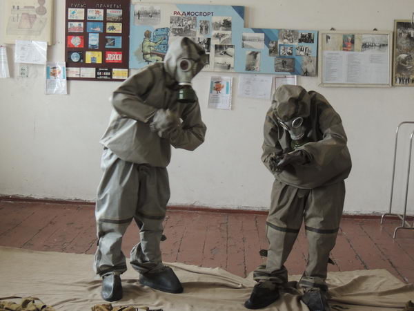Подростков учат войне. Фото: mondnr.ru