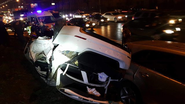 <p>Моторошна смертельна ДТП у Києві: водій BMW вбив дівчину-пасажира</p> | Фото: Влад Антонов