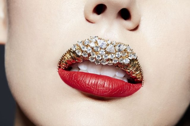 Украинка создала самый дорогой макияж губ в истории.Фото: instagram.com/vladamua