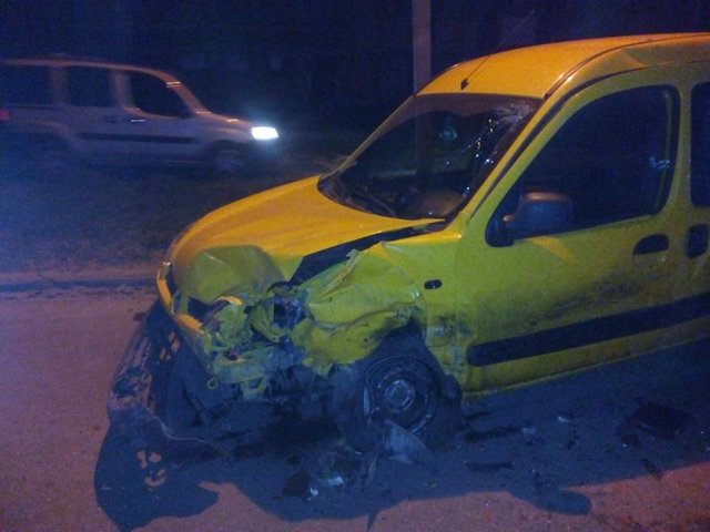 В Харькове столкнулись четыре авто. Фото: соцсети