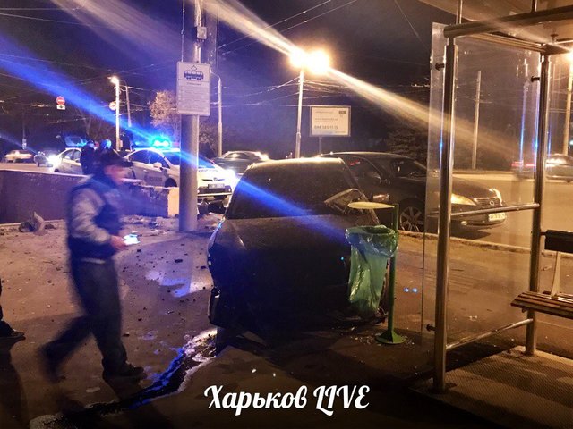 Авария произошла минувшим вечером. Фото: vk.com/livekharkov