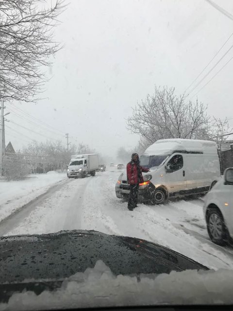 Снежный коллапс в Днепре