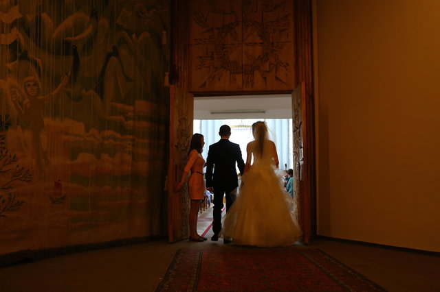 В Киеве – свадебный бум. Фото: Д.Павлов