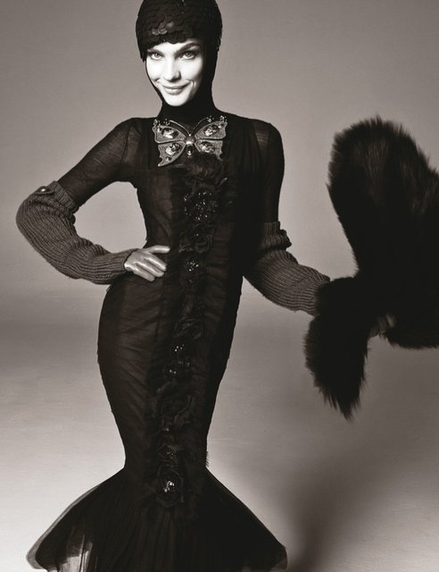 Водянова снялась в новой фотосессии. Фото: W Magazine