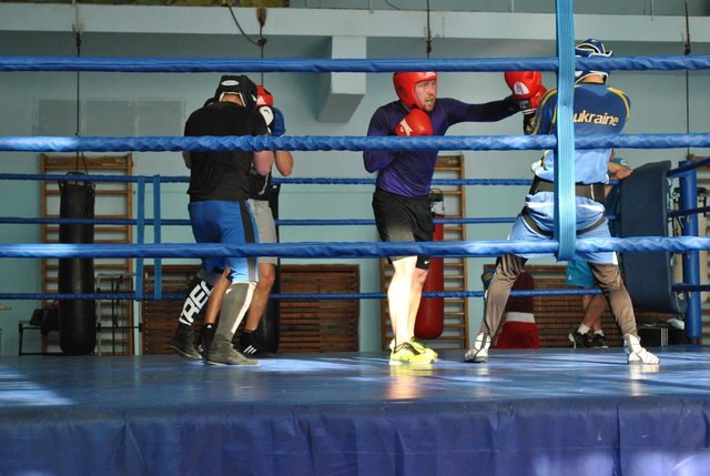 Тренировка украинских боксеров