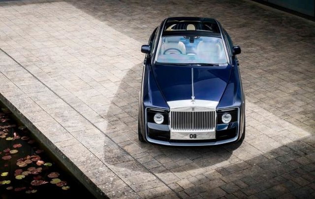 Rolls-Royce представила Rolls-Royce Sweptail