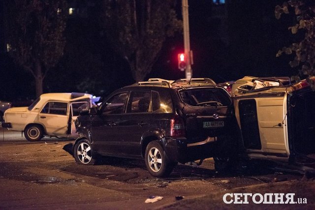 <p>В аварію потрапили три машини. Фото: Andrey K.</p>