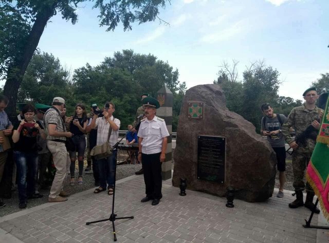 В Мариуполе на месте гибели воинов-пограничников был открыт Мемориал памяти. Фото: dpsu.gov.ua