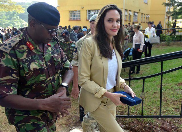 <p>Анджеліна Джолі в Кенії. Фото: AFP</p>