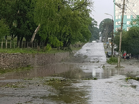 Последствия непогоды в Хмельницкой области. Фото: ГСЧС