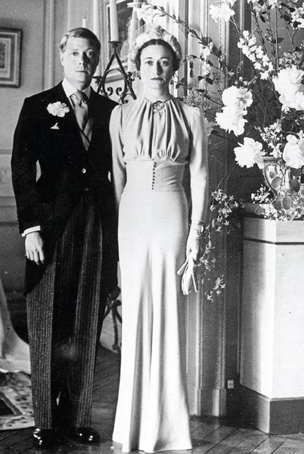 Свадьба герцога Виндзорского и Уоллис Симпсон. Франция, июнь 1937. Фото: fashionista.com