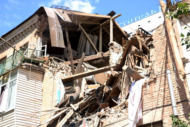 Разрушенный дом. Фото: kyiv.dsns.gov.ua