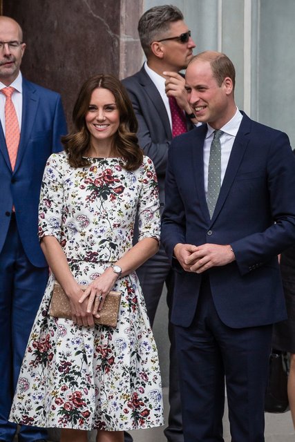 <p>Кейт Міддлтон і принц Уїльям в Польщі. Фото: AFP</p>