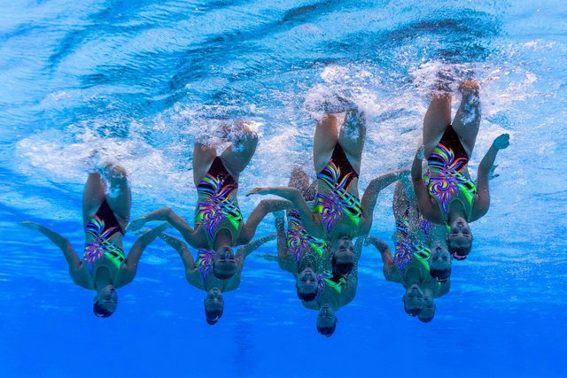 Сборная Украины по синхронному плаванию завоевала первое "серебро" на ЧМ-2017. Фото AFP