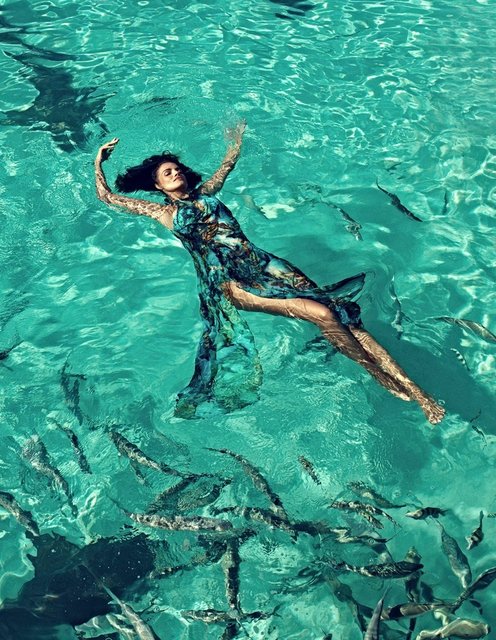 София Рейсинг снялась для рекламной кампании Lua Morena Swim
