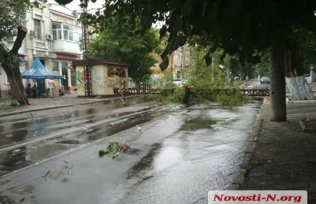 Непогода в Николаеве, фото novosti-n.org