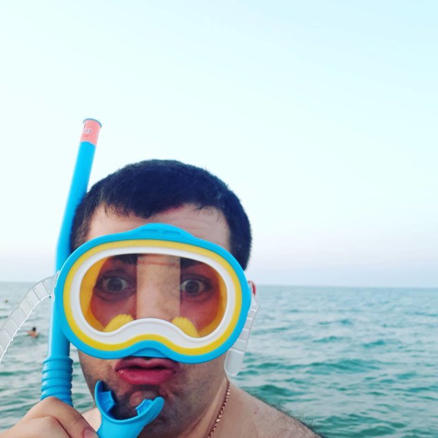 Соцсети летом переполнены фотографиями с моря. Фото: instagram